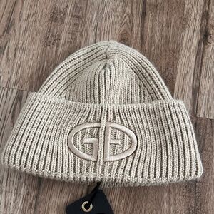 Goldbergh beanie
